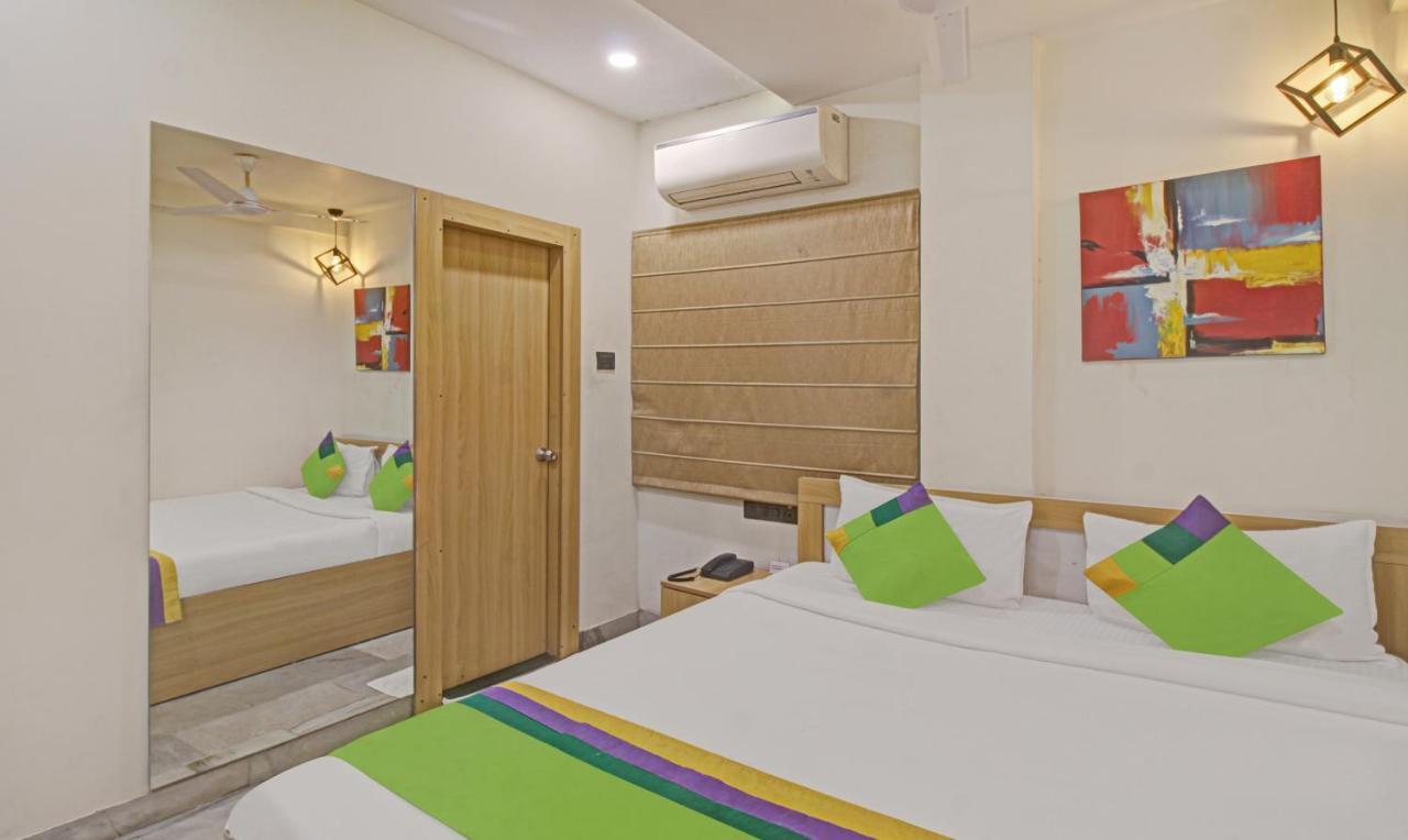 Hotel Treebo The Boss Rāipur Esterno foto