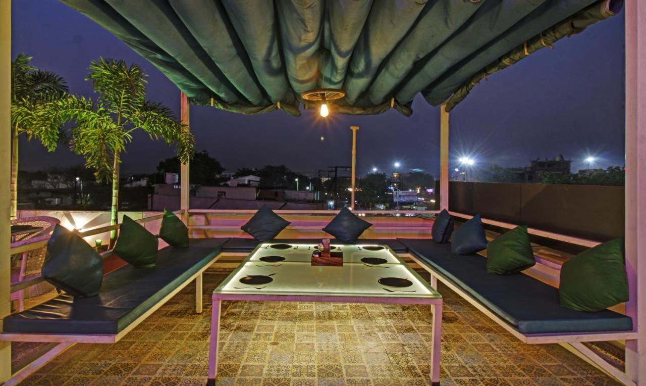 Hotel Treebo The Boss Rāipur Esterno foto