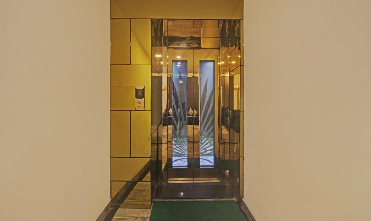 Hotel Treebo The Boss Rāipur Esterno foto